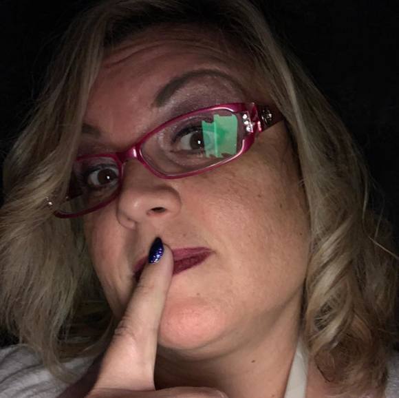 Meet your Posher, Alicia - Picture 1 of 1